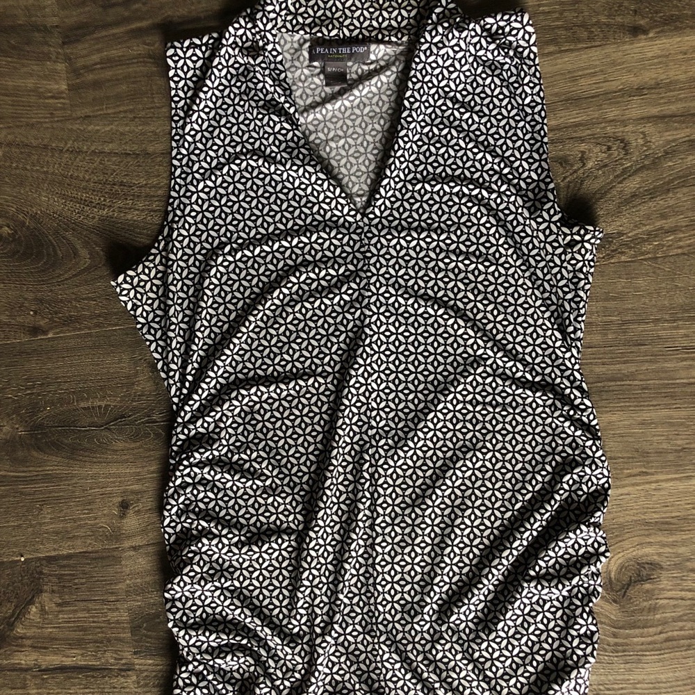 A Pea in the Pod Ruched Maternity Print Tank